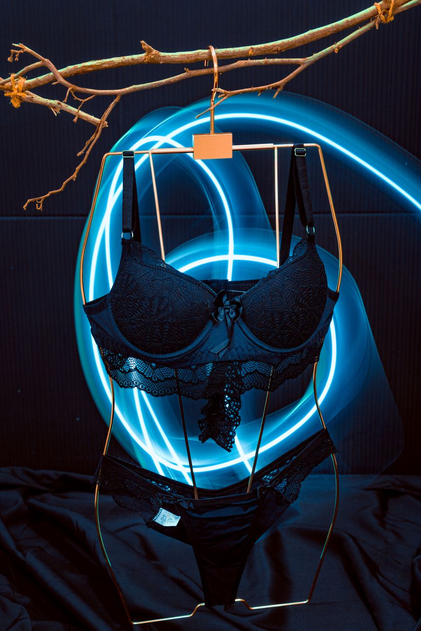 Donna in lingerie