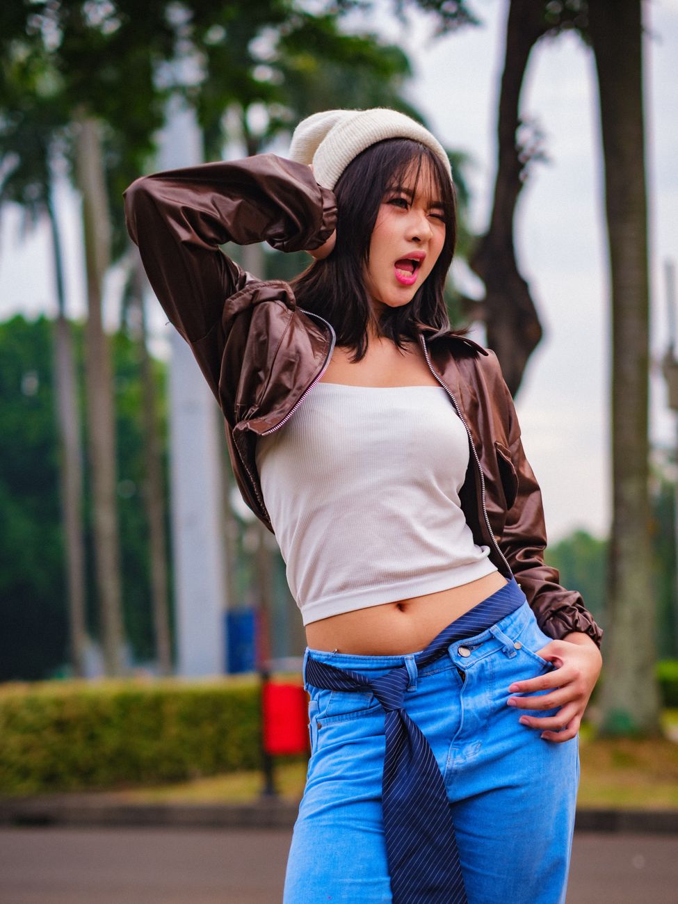 Giovane donna seducente